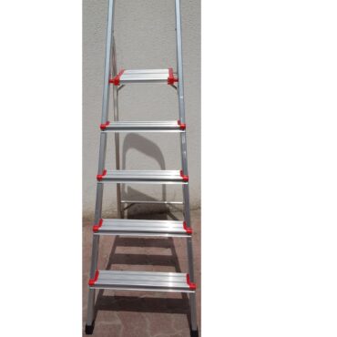 ALUMINUM LADDER, 5 STEPS, LCL-D-LDR1
