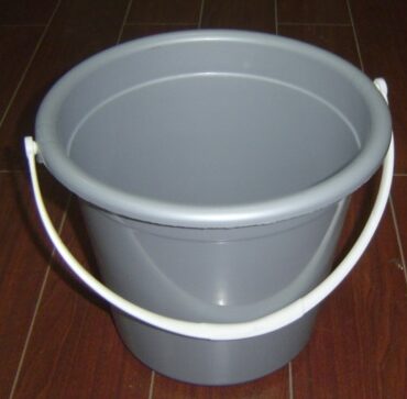 PLASTIC BUCKET WITH HANDLE  5L, NAC-YPH9908, GCCE